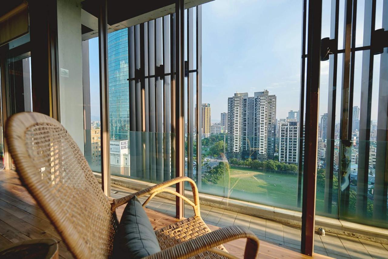 Star Hostel Taichung Parklane Zewnętrze zdjęcie