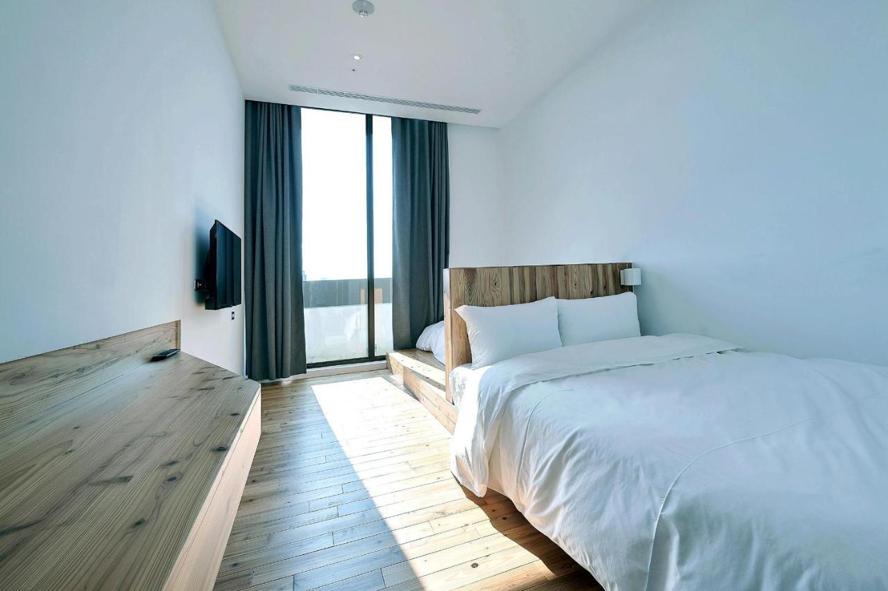 Star Hostel Taichung Parklane Zewnętrze zdjęcie
