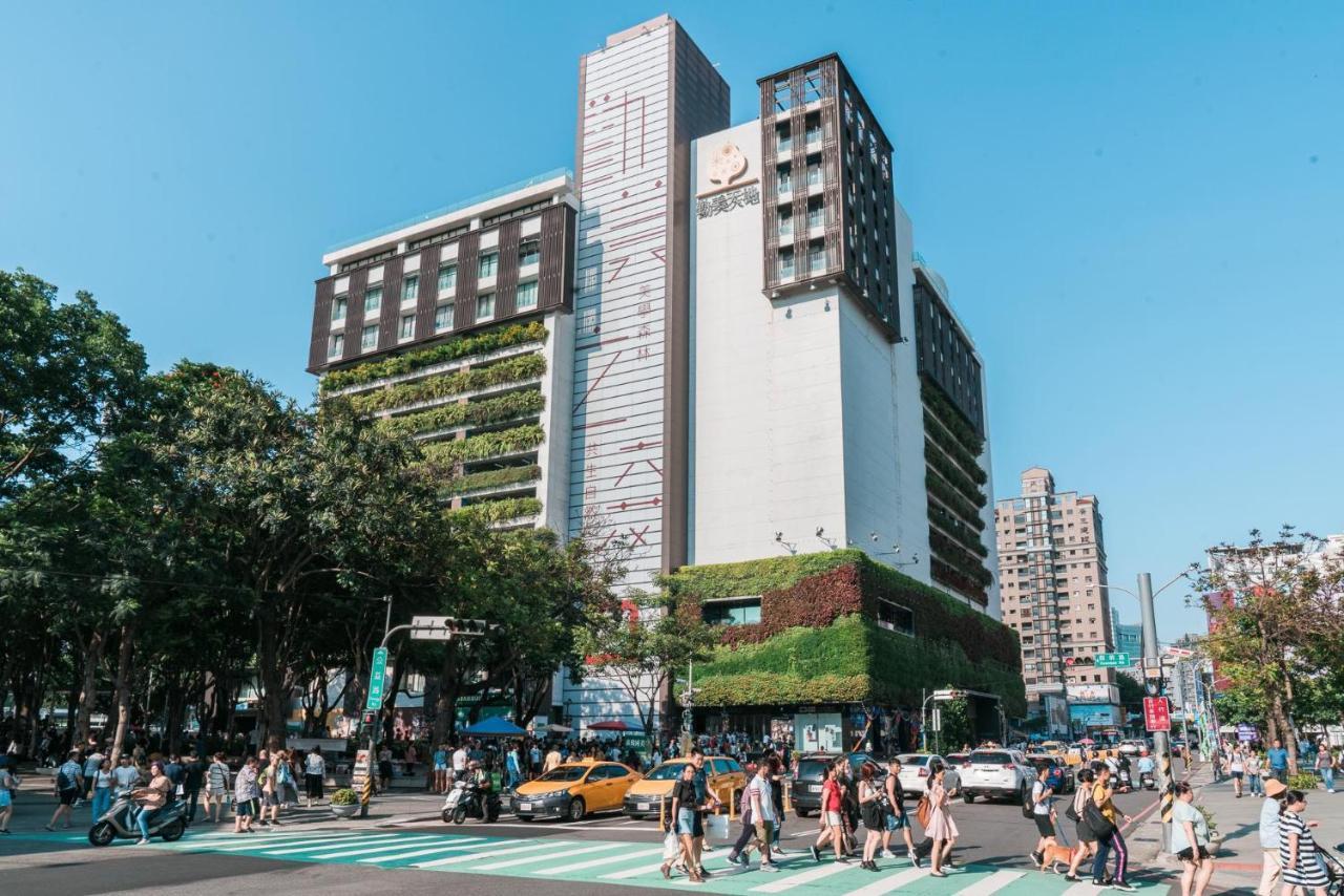 Star Hostel Taichung Parklane Zewnętrze zdjęcie